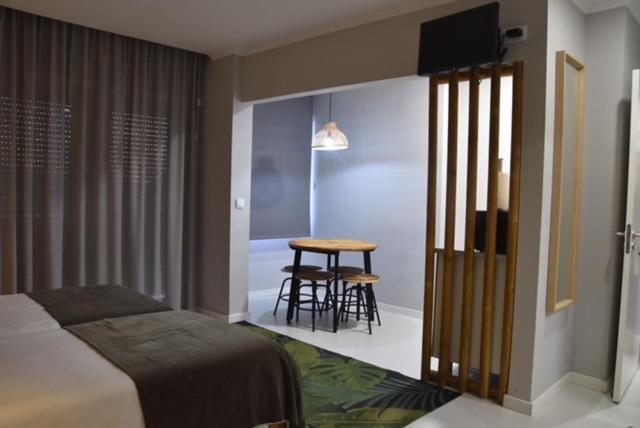 Bus Station Suites & Studios Coimbra Eksteriør billede
